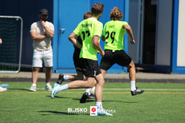<a href="https://st.getinfootball.com/albums/1095432/68536fdb4ef9a_1920.jpg" target="_blank">Download original</a>