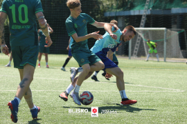<a href="https://st.getinfootball.com/albums/1095433/68537087a95d7_1920.jpg" target="_blank">Download original</a>