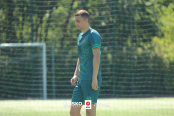 <a href="https://st.getinfootball.com/albums/1095433/6853709f1b1b2_1920.jpg" target="_blank">Download original</a>