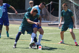 <a href="https://st.getinfootball.com/albums/1095433/685370f48aabd_1920.jpg" target="_blank">Download original</a>