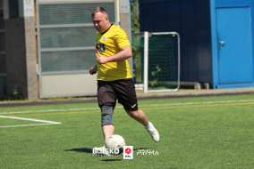 <a href="https://st.getinfootball.com/albums/1095434/685371f3ced27_1920.jpg" target="_blank">Download original</a>