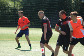 <a href="https://st.getinfootball.com/albums/1095435/685372bbf2301_1920.jpg" target="_blank">Download original</a>