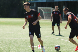 <a href="https://st.getinfootball.com/albums/1095435/685372dc31c55_1920.jpg" target="_blank">Download original</a>