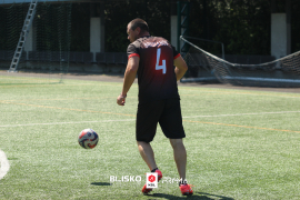 <a href="https://st.getinfootball.com/albums/1095435/685372e12fab9_1920.jpg" target="_blank">Download original</a>