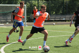 <a href="https://st.getinfootball.com/albums/1095435/685372f70ae3c_1920.jpg" target="_blank">Download original</a>
