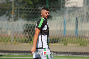 <a href="https://st.getinfootball.com/albums/1095436/685373ba08bea_1920.jpg" target="_blank">Download original</a>