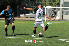 <a href="https://st.getinfootball.com/albums/1095436/685373e0db5ab_1920.jpg" target="_blank">Download original</a>