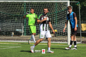 <a href="https://st.getinfootball.com/albums/1095436/685373f42d031_1920.jpg" target="_blank">Download original</a>