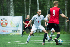 <a href="https://st.getinfootball.com/albums/1095449/6854628533bb0_1920.jpg" target="_blank">Завантажити оригінал</a>