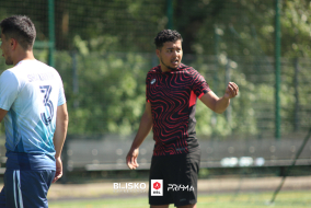 <a href="https://st.getinfootball.com/albums/1095461/68558448204b6_1920.jpg" target="_blank">Download original</a>