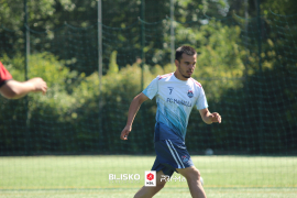 <a href="https://st.getinfootball.com/albums/1095461/6855845811517_1920.jpg" target="_blank">Download original</a>