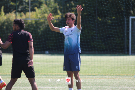 <a href="https://st.getinfootball.com/albums/1095461/6855856e670a9_1920.jpg" target="_blank">Download original</a>