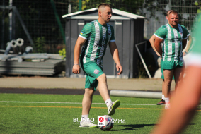 <a href="https://st.getinfootball.com/albums/1095462/6855866b1fbc2_1920.jpg" target="_blank">Download original</a>