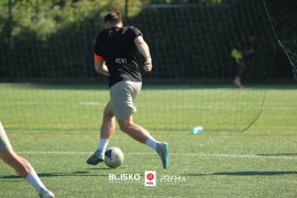 <a href="https://st.getinfootball.com/albums/1095463/685587b97dcc6_1920.jpg" target="_blank">Download original</a>