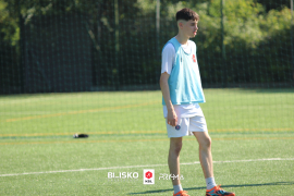 <a href="https://st.getinfootball.com/albums/1095463/685587c6128fe_1920.jpg" target="_blank">Download original</a>