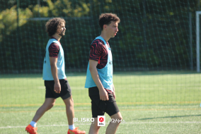 <a href="https://st.getinfootball.com/albums/1095463/685587d17cd6a_1920.jpg" target="_blank">Download original</a>