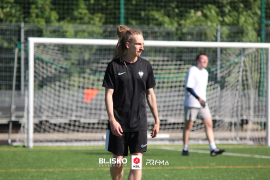 <a href="https://st.getinfootball.com/albums/1095463/685588084e324_1920.jpg" target="_blank">Download original</a>