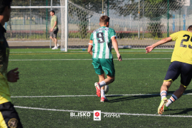 <a href="https://st.getinfootball.com/albums/1095465/685589458d0ef_1920.jpg" target="_blank">Download original</a>