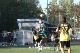 <a href="https://st.getinfootball.com/albums/1095465/6855898b9d5e3_1920.jpg" target="_blank">Download original</a>