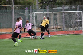 <a href="https://st.getinfootball.com/albums/1095483/6859656916829_1920.jpg" target="_blank">Завантажити оригінал</a>