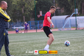 <a href="https://st.getinfootball.com/albums/1095493/68597686341c3_1920.jpg" target="_blank">Завантажити оригінал</a>
