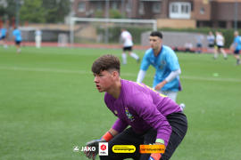 <a href="https://st.getinfootball.com/albums/1095500/685983ce9e00b_1920.jpg" target="_blank">Завантажити оригінал</a>