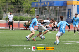 <a href="https://st.getinfootball.com/albums/1095500/6859846b37d40_1920.jpg" target="_blank">Завантажити оригінал</a>