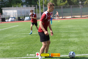<a href="https://st.getinfootball.com/albums/1095503/68598381a6ec1_1920.jpg" target="_blank">Завантажити оригінал</a>