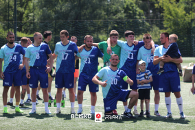 <a href="https://st.getinfootball.com/albums/1095511/68598e007f7a5_1920.jpg" target="_blank">Download original</a>