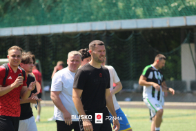 <a href="https://st.getinfootball.com/albums/1095511/68598faea44b9_1920.jpg" target="_blank">Download original</a>