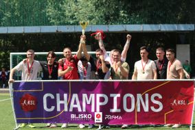 <a href="https://st.getinfootball.com/albums/1095511/685990119d458_1920.jpg" target="_blank">Download original</a>