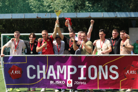 <a href="https://st.getinfootball.com/albums/1095511/6859901e27fd2_1920.jpg" target="_blank">Download original</a>