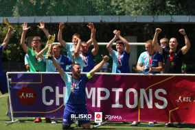 <a href="https://st.getinfootball.com/albums/1095511/685990ef06ae6_1920.jpg" target="_blank">Download original</a>