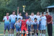 <a href="https://st.getinfootball.com/albums/1095512/6859918fd597a_1920.jpg" target="_blank">Download original</a>