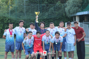 <a href="https://st.getinfootball.com/albums/1095512/6859919c8c65d_1920.jpg" target="_blank">Download original</a>