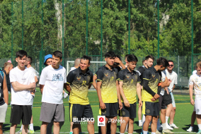 <a href="https://st.getinfootball.com/albums/1095513/68598ece90d42_1920.jpg" target="_blank">Download original</a>