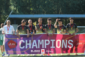<a href="https://st.getinfootball.com/albums/1095513/68599090d95a7_1920.jpg" target="_blank">Download original</a>