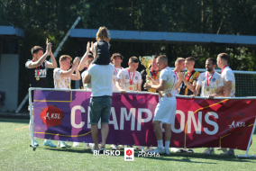 <a href="https://st.getinfootball.com/albums/1095513/68599129228f7_1920.jpg" target="_blank">Download original</a>