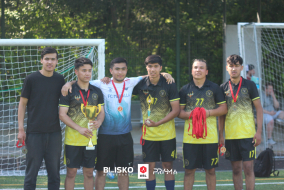 <a href="https://st.getinfootball.com/albums/1095513/685991f908c13_1920.jpg" target="_blank">Download original</a>