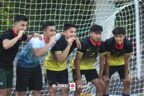 <a href="https://st.getinfootball.com/albums/1095513/6859927463577_1920.jpg" target="_blank">Download original</a>