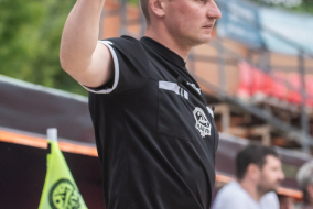 <a href="https://st.getinfootball.com/albums/1095523/6859a994508e0_1920.jpg" target="_blank">Завантажити оригінал</a>