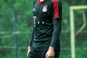 <a href="https://st.getinfootball.com/albums/1095604/685ea331a3d80_1920.jpg" target="_blank">Завантажити оригінал</a>