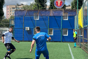 <a href="https://st.getinfootball.com/albums/1095611/685fdc962dfbe_1920.jpeg" target="_blank">Завантажити оригінал</a>
