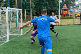 <a href="https://st.getinfootball.com/albums/1095611/685fdcf3488c6_1920.jpeg" target="_blank">Завантажити оригінал</a>