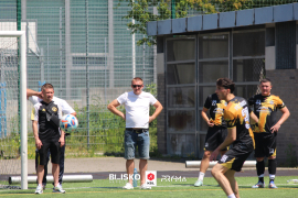 <a href="https://st.getinfootball.com/albums/1095622/68627e7549f8d_1920.jpg" target="_blank">Download original</a>