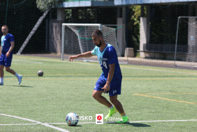 <a href="https://st.getinfootball.com/albums/1095623/68627ea12dbcd_1920.jpg" target="_blank">Download original</a>