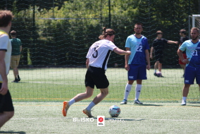 <a href="https://st.getinfootball.com/albums/1095623/68627ea859556_1920.jpg" target="_blank">Download original</a>