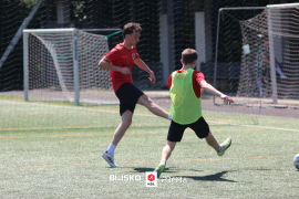 <a href="https://st.getinfootball.com/albums/1095625/68627ec2b38f8_1920.jpg" target="_blank">Download original</a>