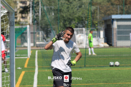 <a href="https://st.getinfootball.com/albums/1095625/68627f75b6696_1920.jpg" target="_blank">Download original</a>