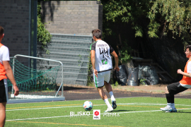 <a href="https://st.getinfootball.com/albums/1095626/68627e62ab5e6_1920.jpg" target="_blank">Download original</a>